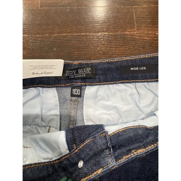 NWT! Judy Blue Curvy High Waist Tummy Control Tailored Crop Jeans 11/30 Wide Leg - Picture 5 of 8